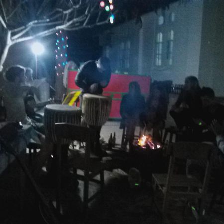 بيت شباب روما إن كالاو المظهر الخارجي الصورة